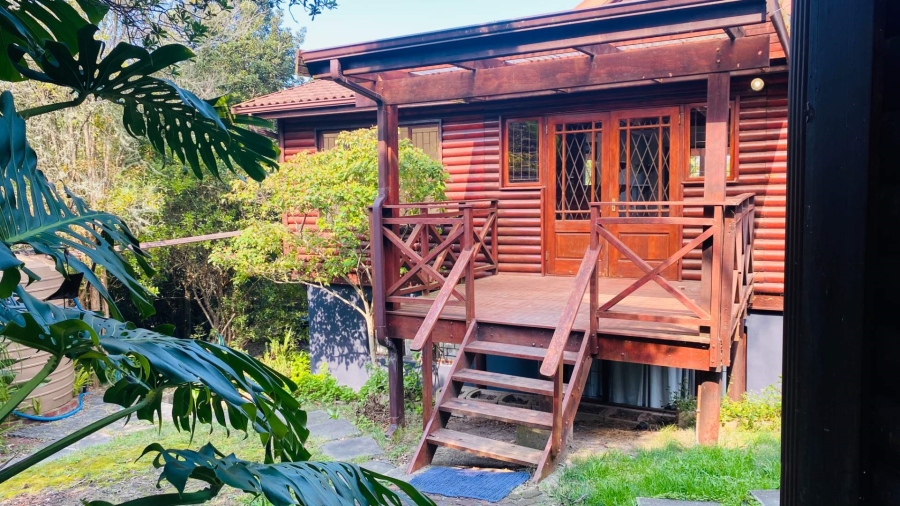 To Let 3 Bedroom Property for Rent in Hunters Home Western Cape